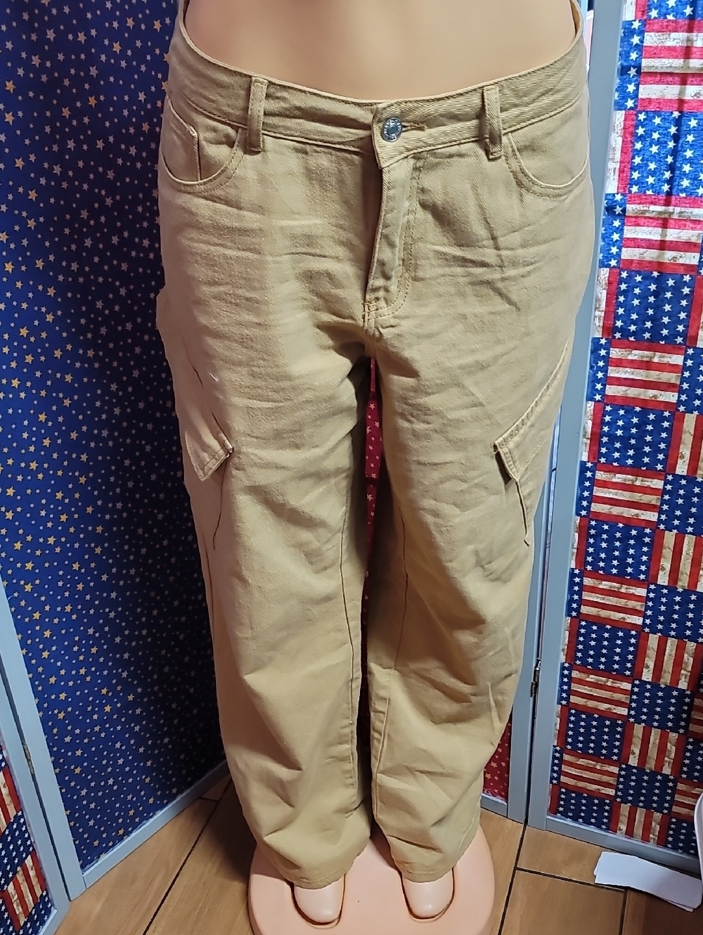 Men's Tan Cargo Pants - Casual Workwear